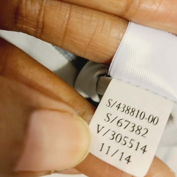 Athleta | Women's Gray Two Tone Full Zipper Lightweight Jacket (Size Medium) - Picture 6 of 13